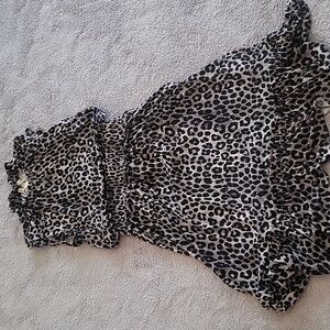 Michael Kors midi leopard print M
